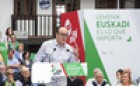 Acto en Hondarribia. Andoni Ortuzar, Maria Eugenia Iparragirre, Joseba Agirretxea (12-06-2016)