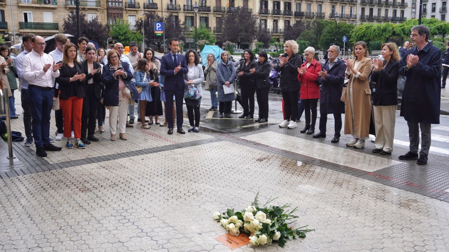 El Ayuntamiento ha colocado una placa memoria de Manuel Orcera de la Cruz